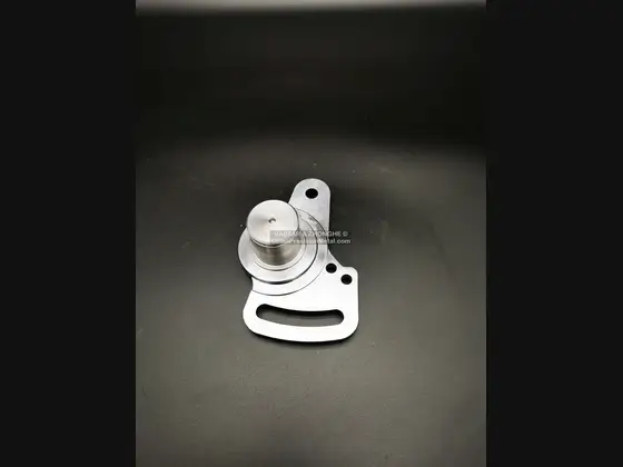 CNC机加工金属零件 32
