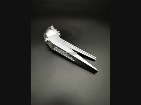 抛光金属零件 67