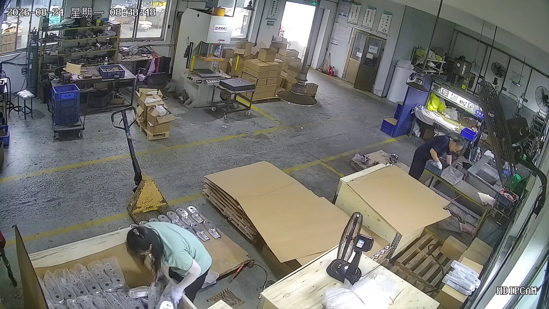 Final inspection and packing area in Qingdao